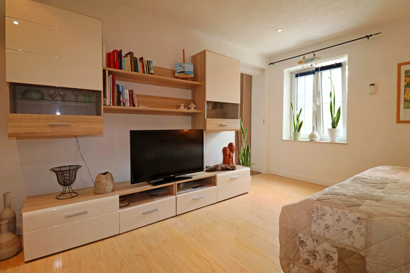 Wohnung "Zur Eiche 1" nahe Kurkliniken-Living room