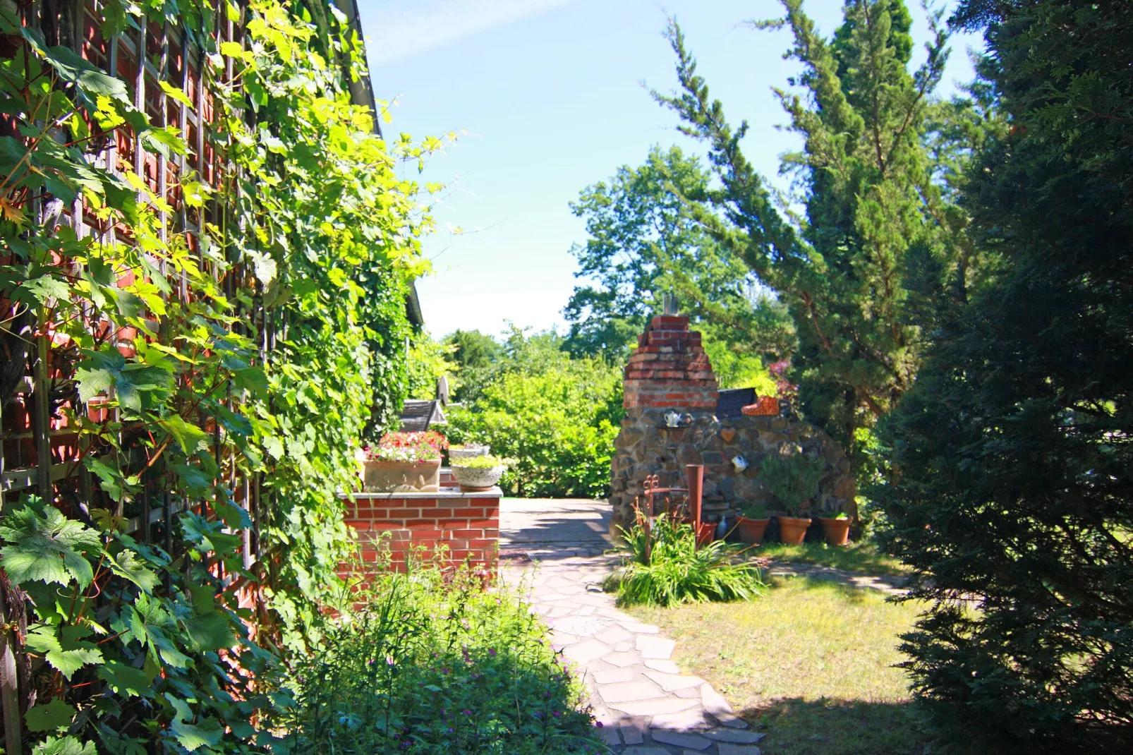 Wohnung "Zur Eiche 2"  nahe Kurkliniken-View summer