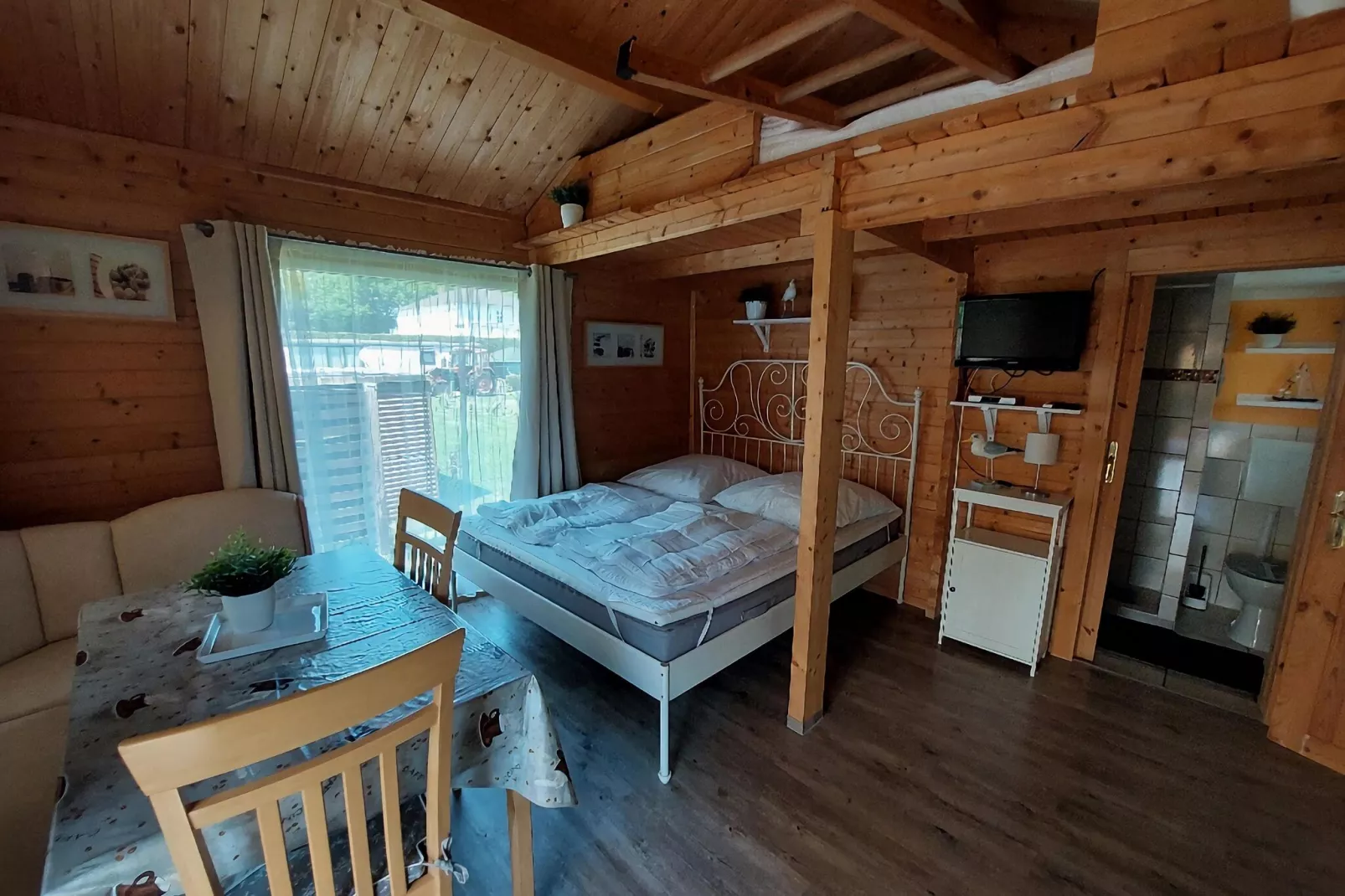 Bungalow Andrea am Salzhaff mit Garten-Bedroom