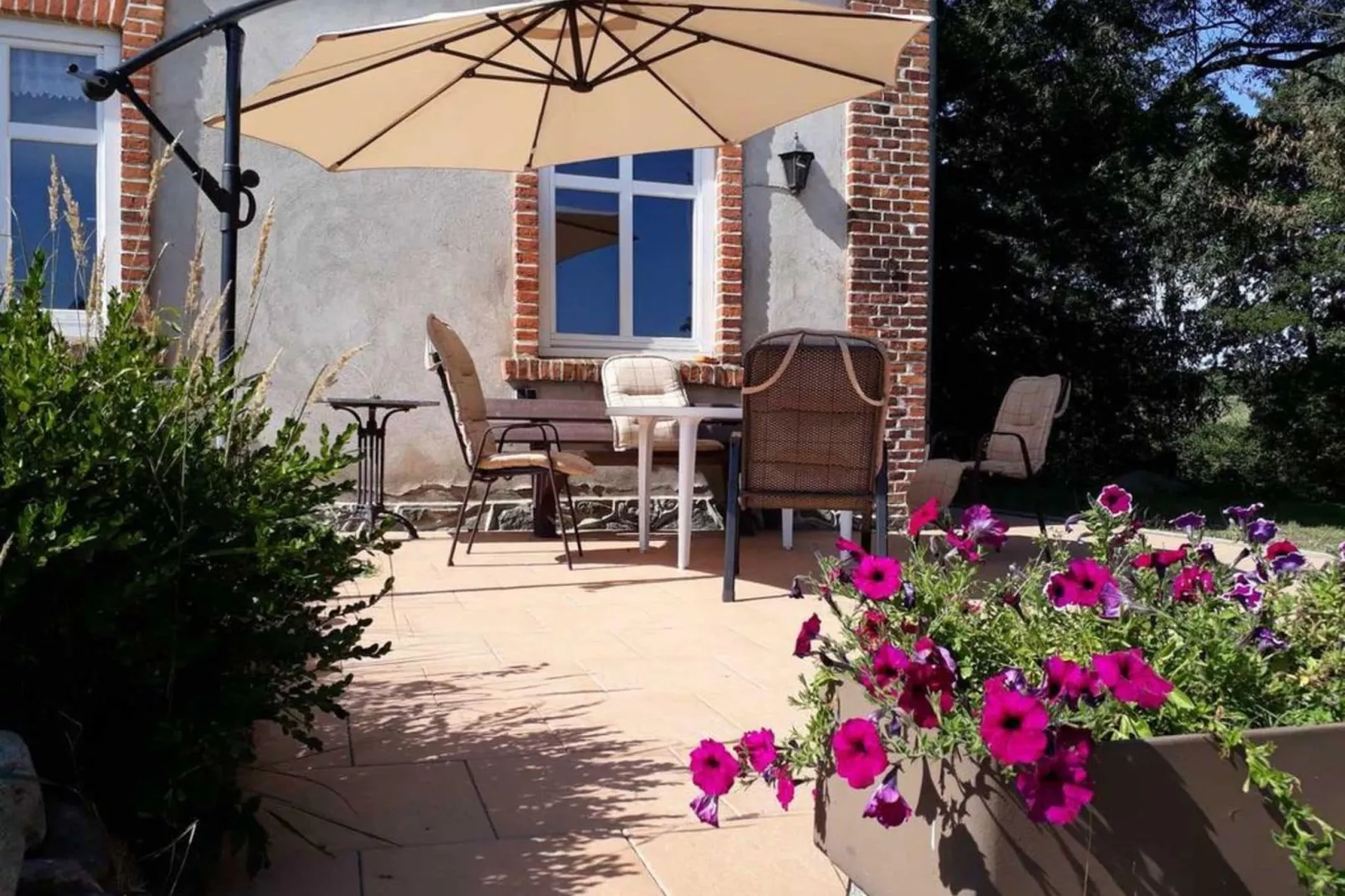 Wohnen im Gutshaus-Terrace balcony