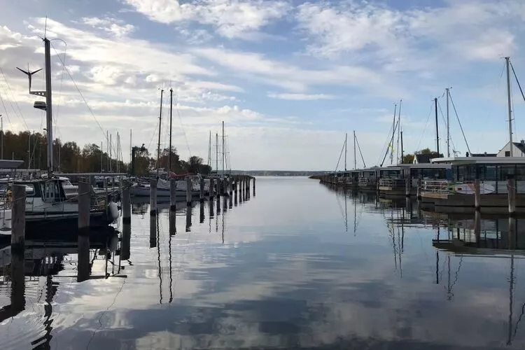 Am Yachthafen 22 YHP-Areas summer 1km