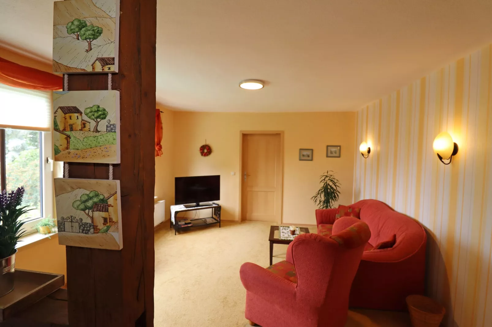 Altes Bauernhaus / Gartenblick-Living room