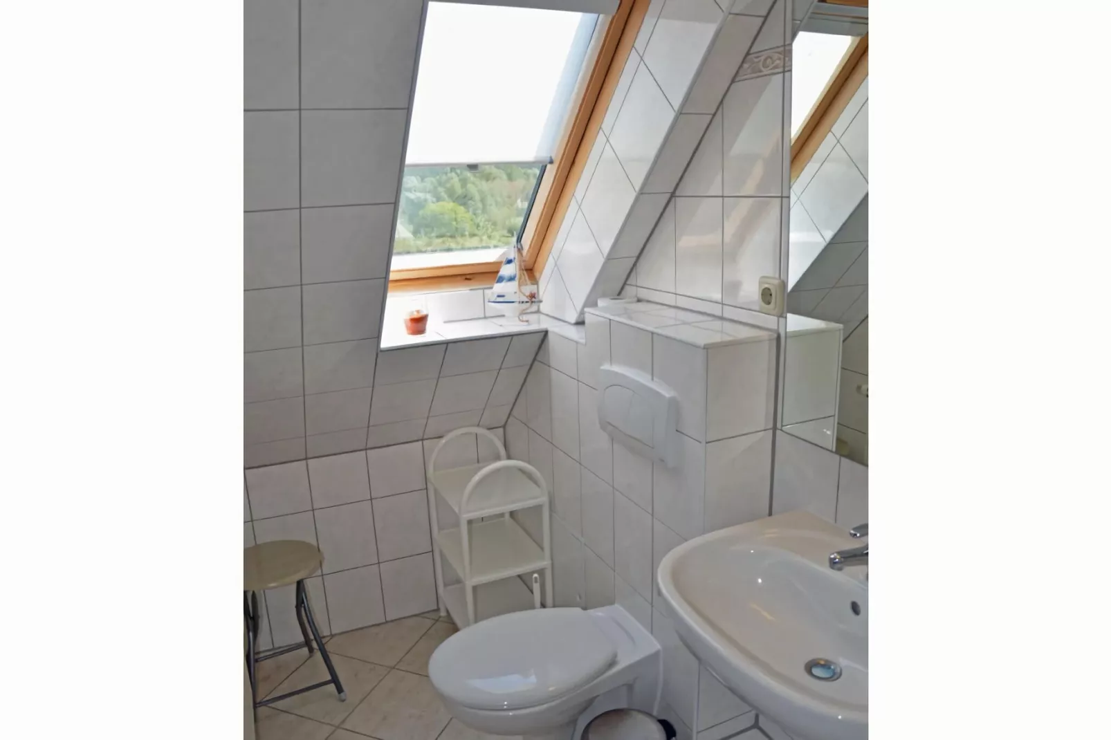 242075-Bathroom