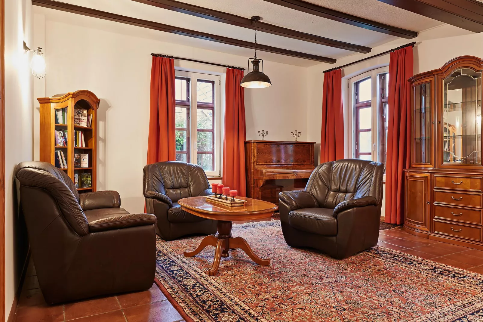 Haus Oliver 200 qm / 1-4 Personen-Living room