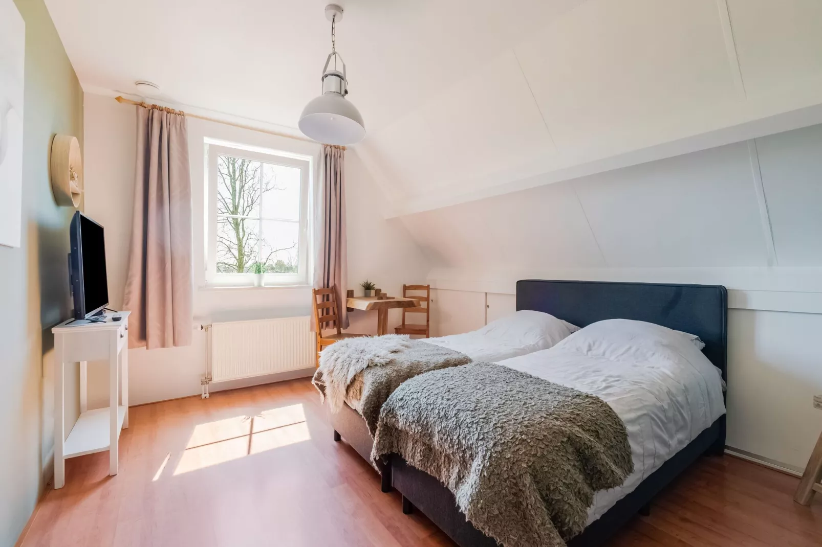 De Genderense Hoeve-Bedroom