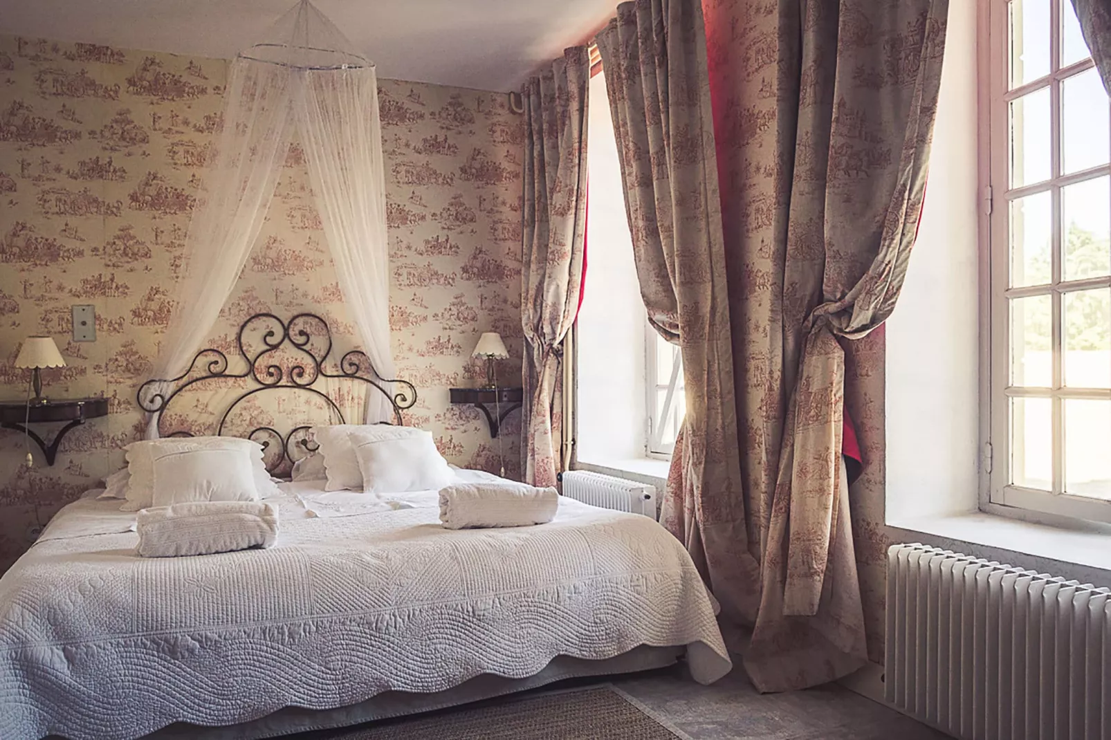 Manoir avec piscine privée-Bedroom