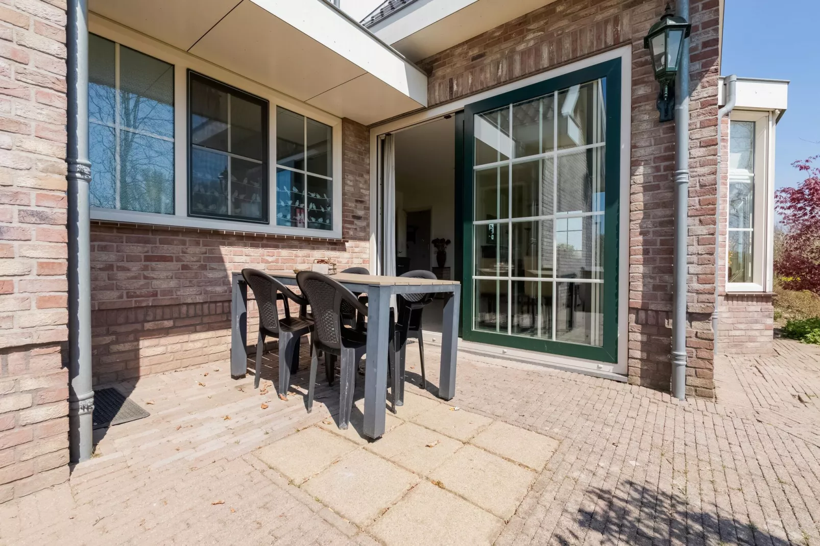 De Genderense Hoeve-Terrace balcony