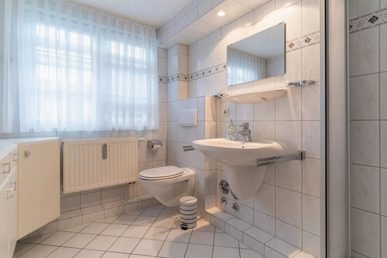 Haus Deichsfenne - Wohnung 4 / 3 Personen-Badezimmer