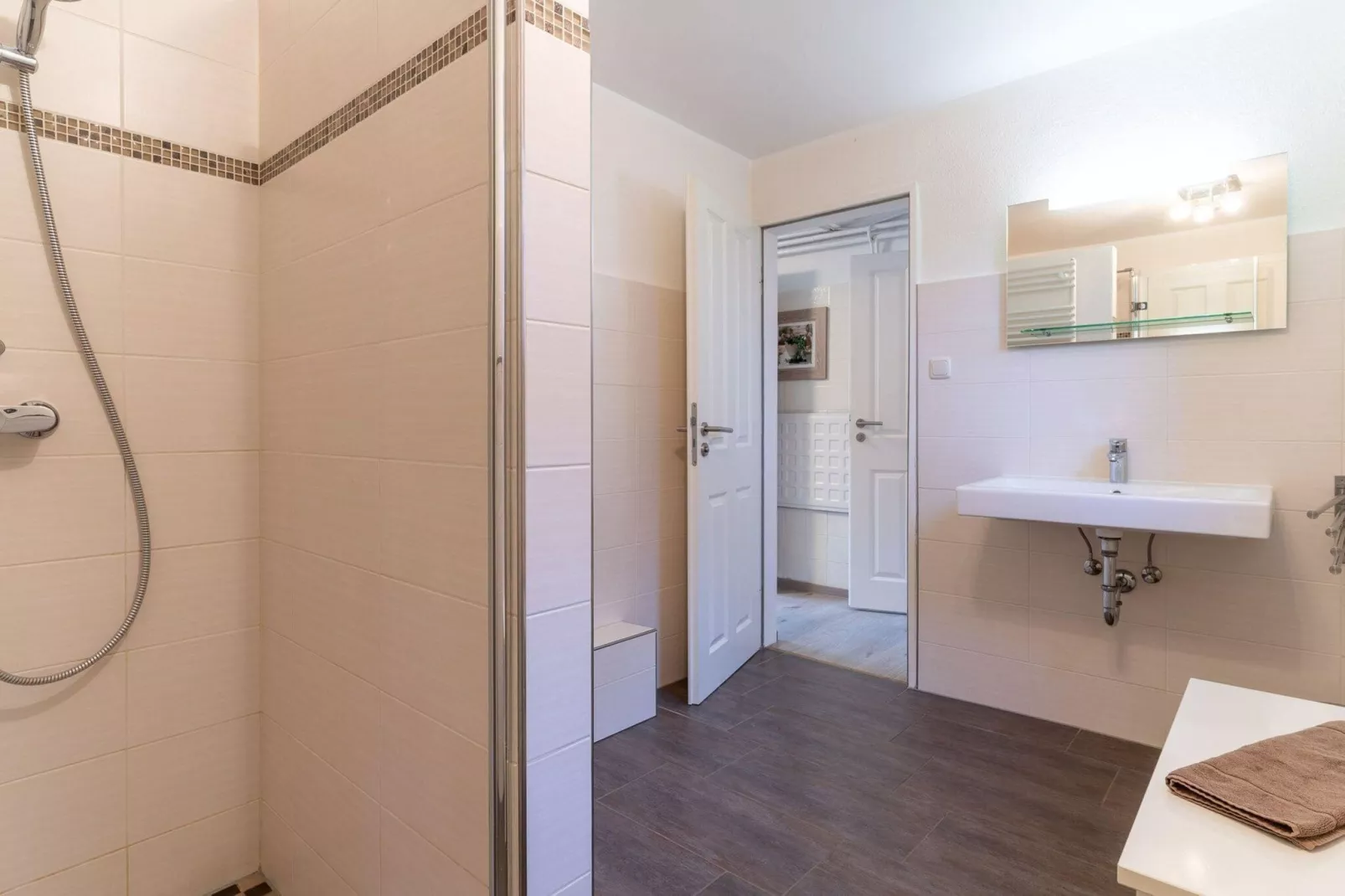 Ferienwohnung Springfloot 1 - 2 Personen-Bathroom