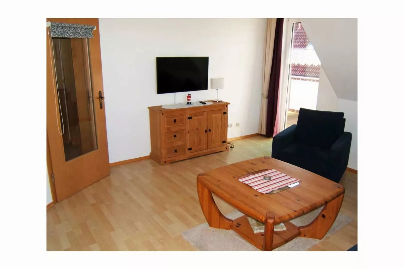 218772-Living room