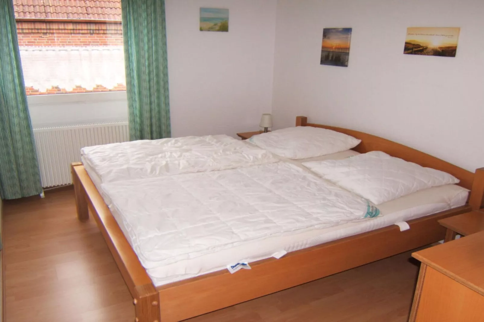 218767-Bedroom