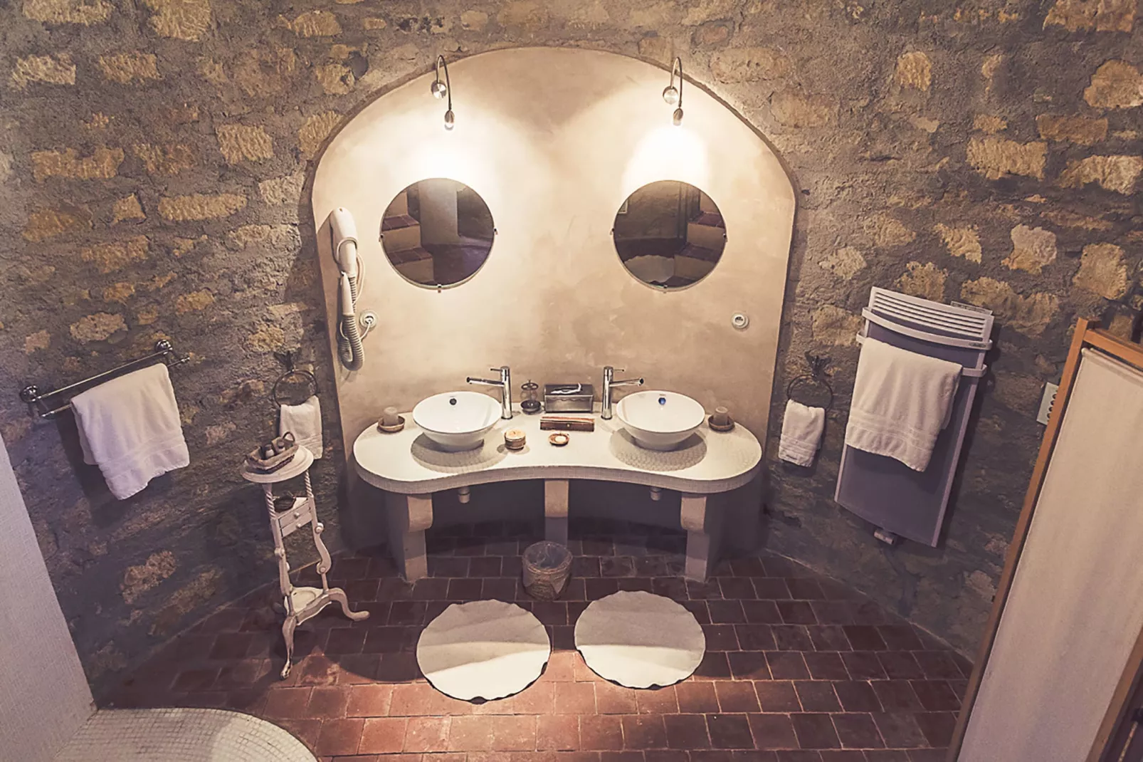 Manoir avec piscine privée-Bathroom