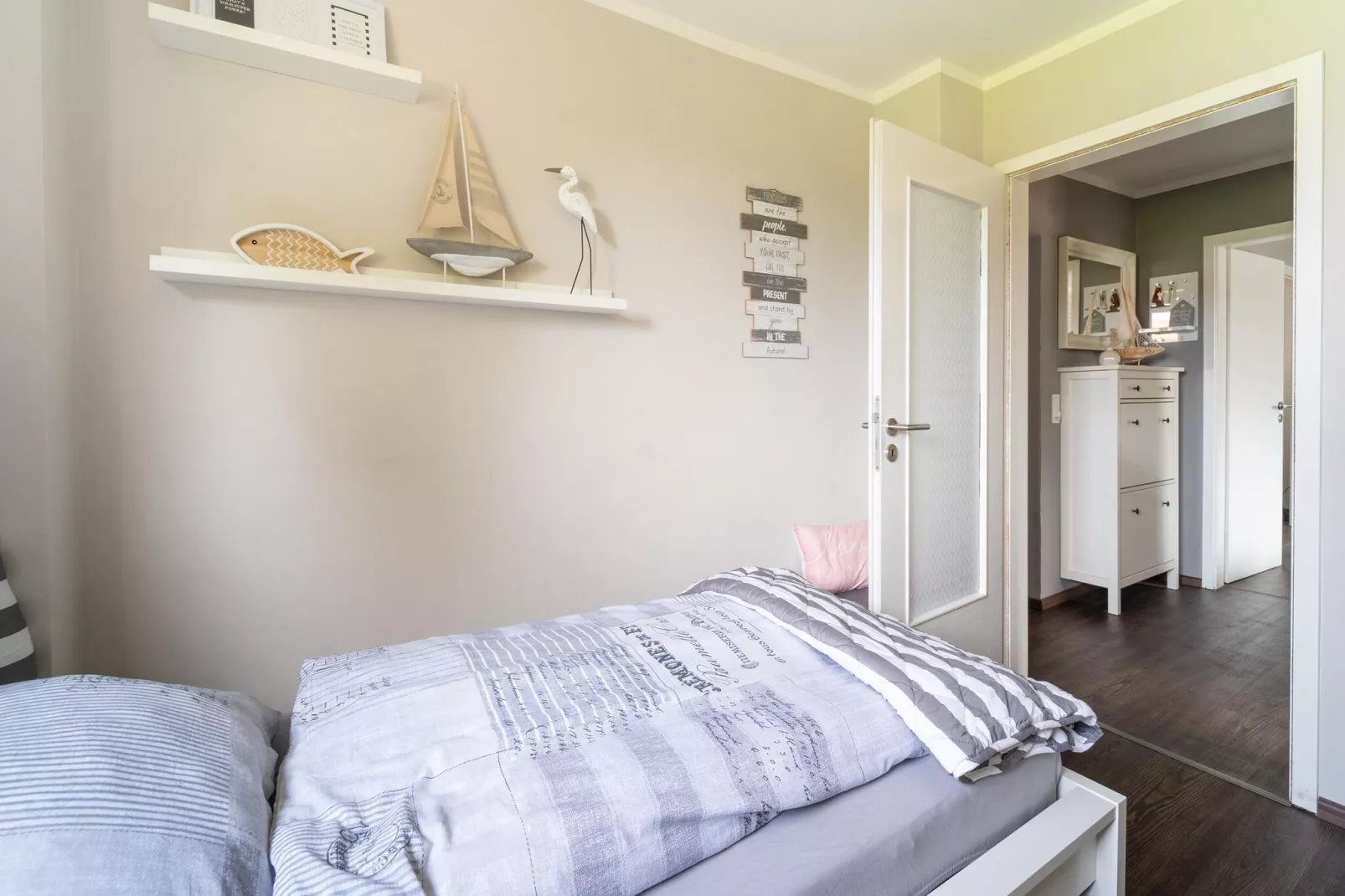Modern holiday flat with pool in the Harz-Bedroom