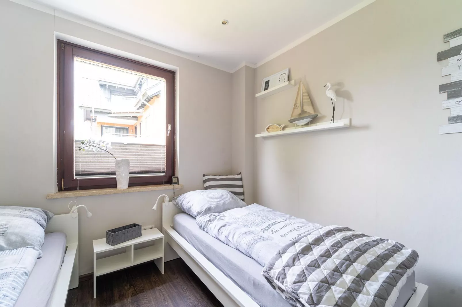 Modern holiday flat with pool in the Harz-Bedroom