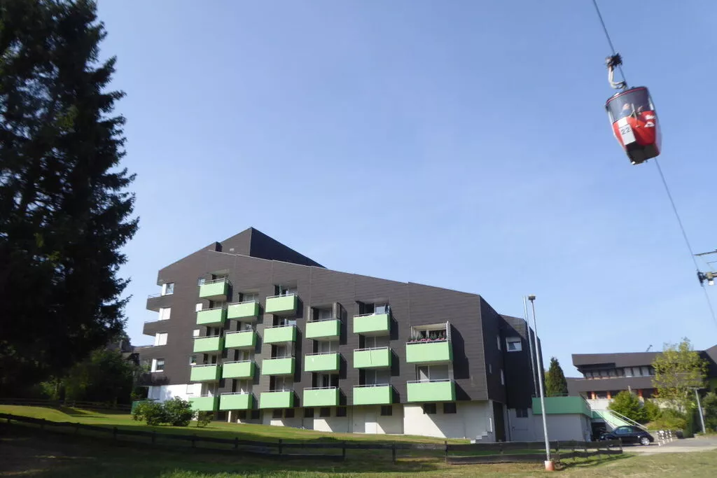 276242-Exterior summer