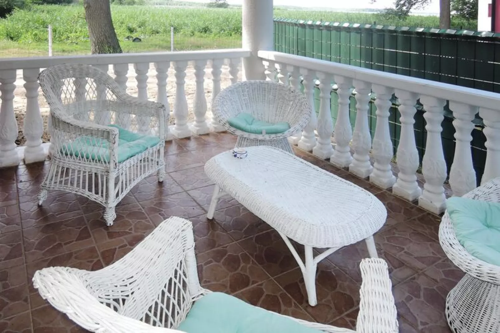 New holiday home in Nowe Warpno at the lake for 6 persons-Terrace