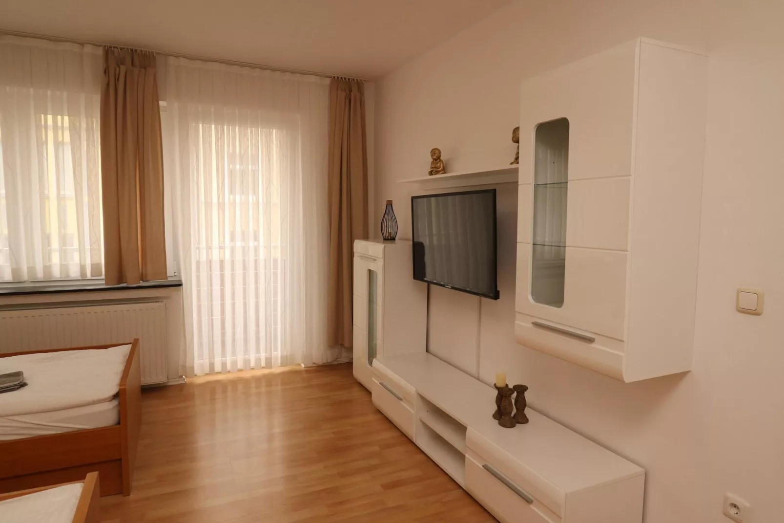 Zentrales Apartment in Messenähe-Bedroom