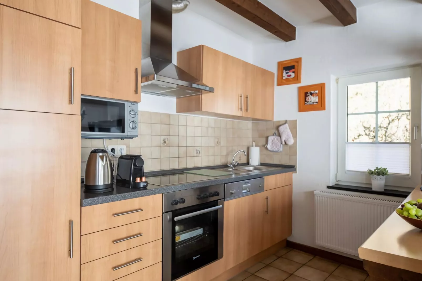 63097-Kitchen