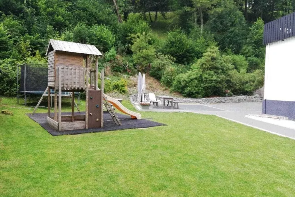 78243-Park facilities