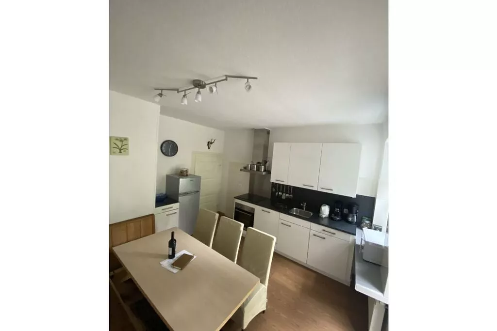 313634-Kitchen