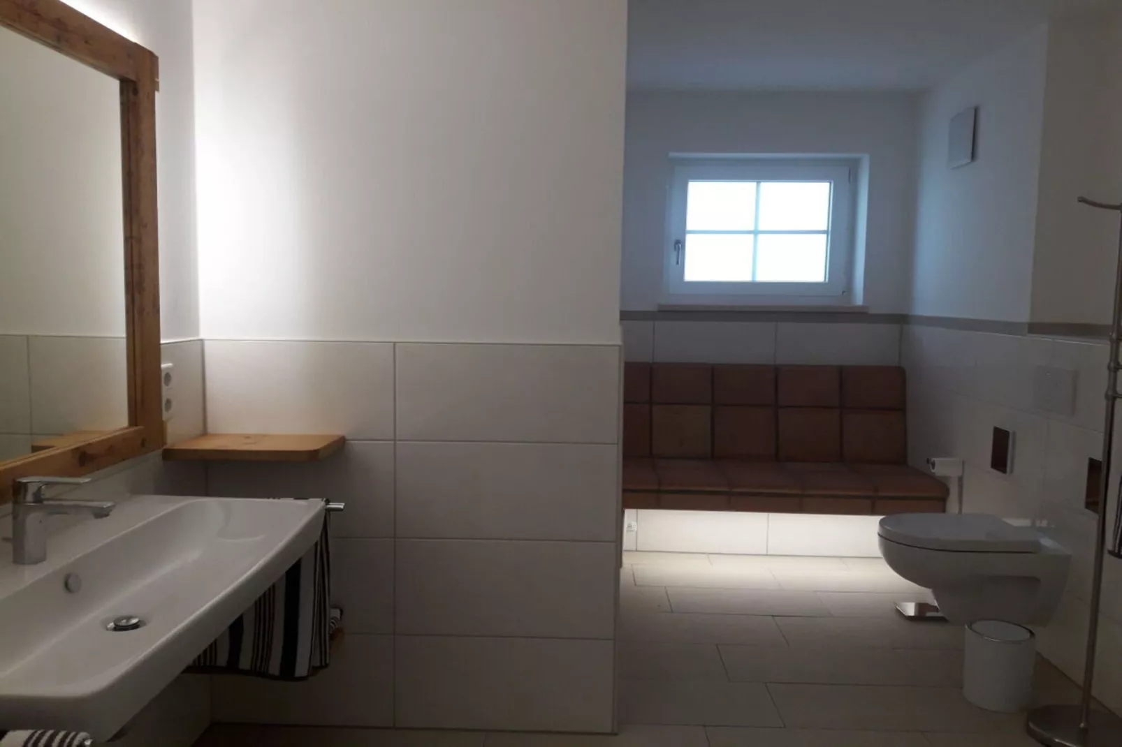 297552-Bathroom
