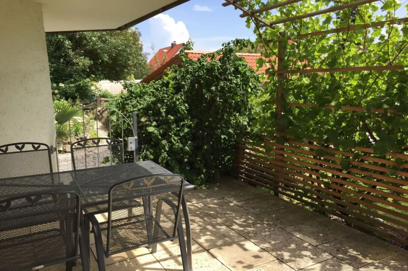2505-Terrace balcony