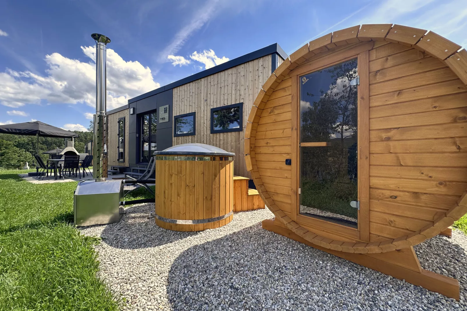FERIENDORF SEEBLICK - Tiny Chalet am Eixendorfer See-Außenbereich Sommer
