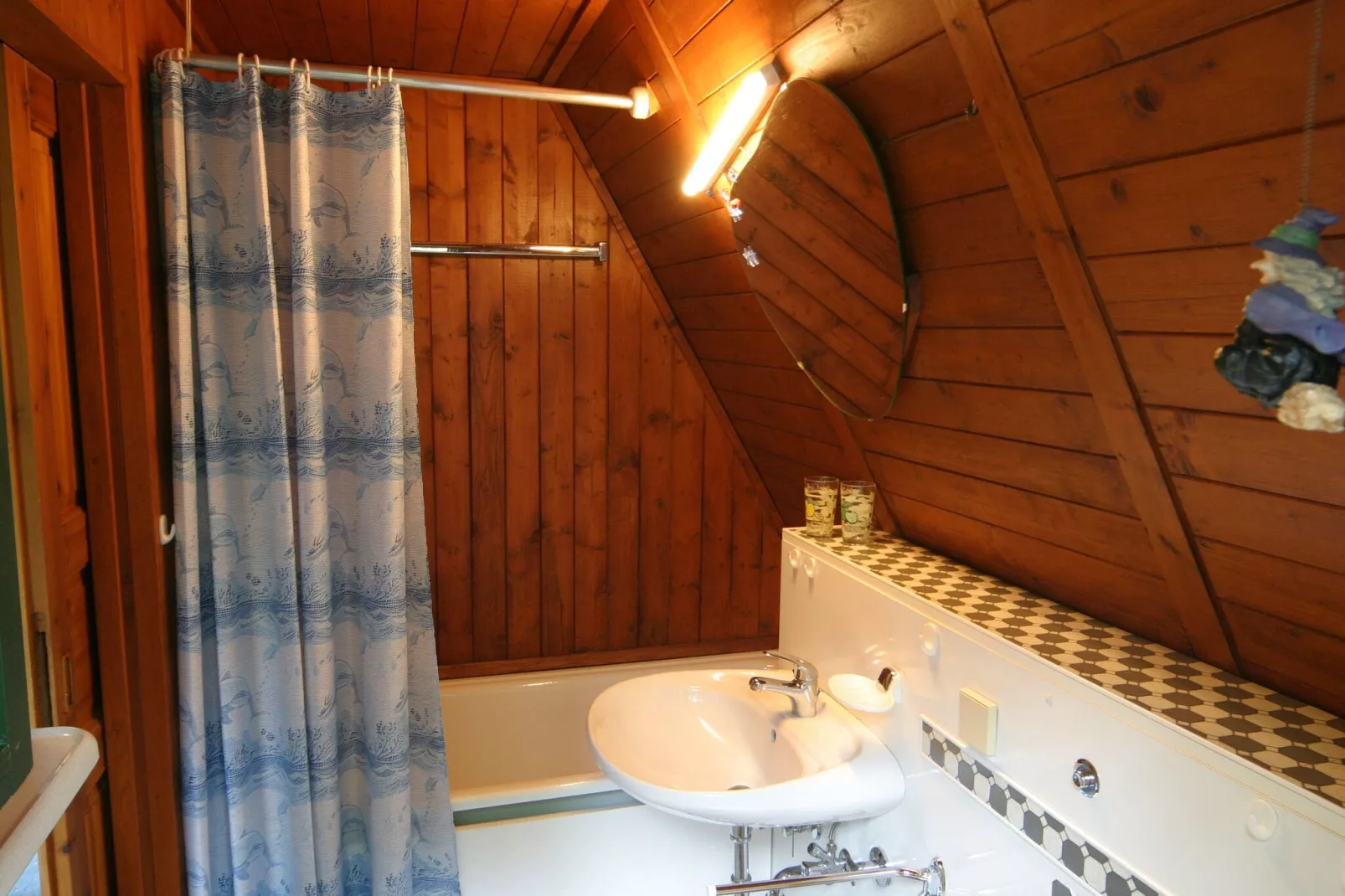Typ A -  Nurdachhaus - mit Haustier-Bathroom