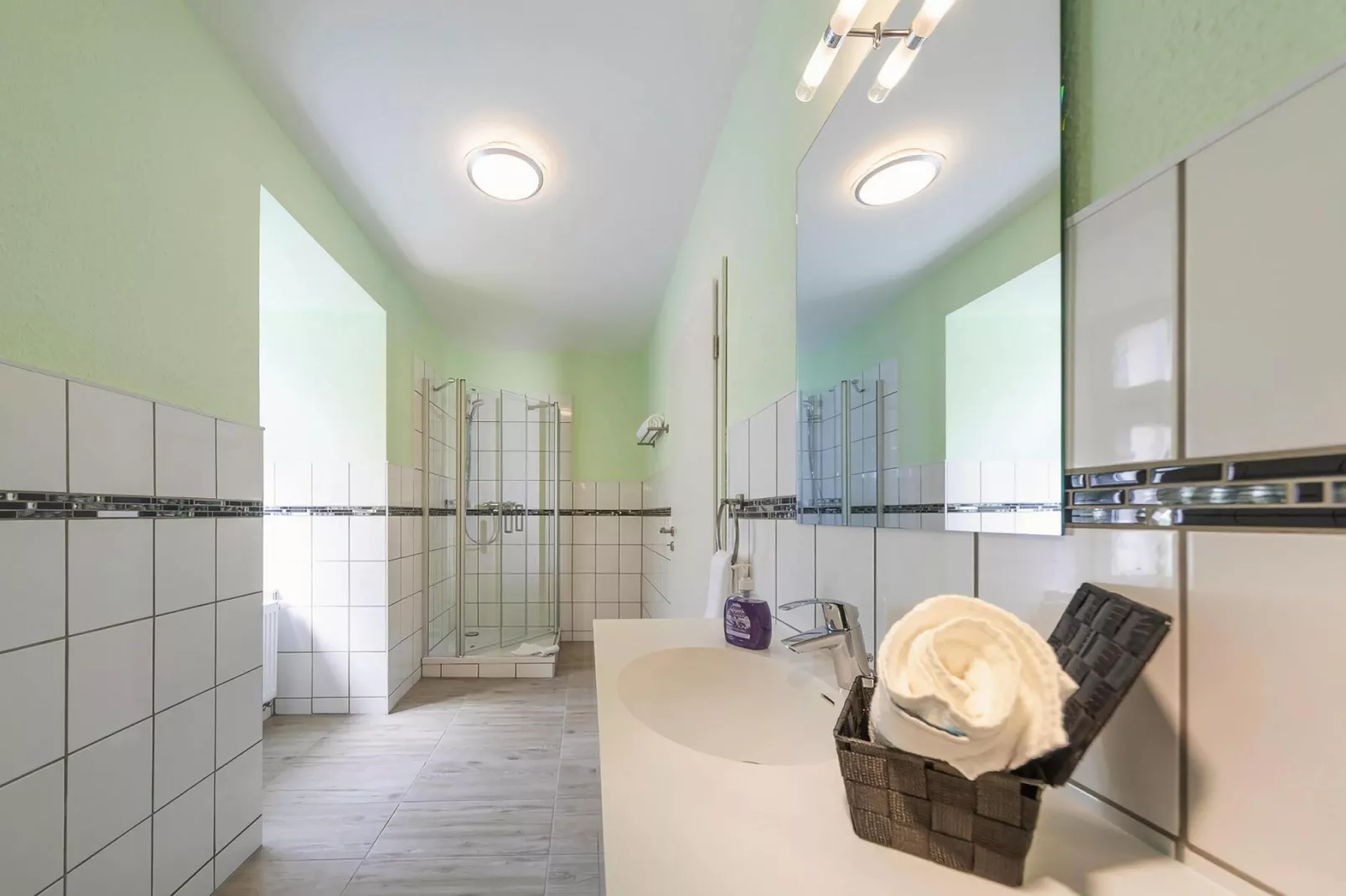 2 Fachwerktraum-Bathroom