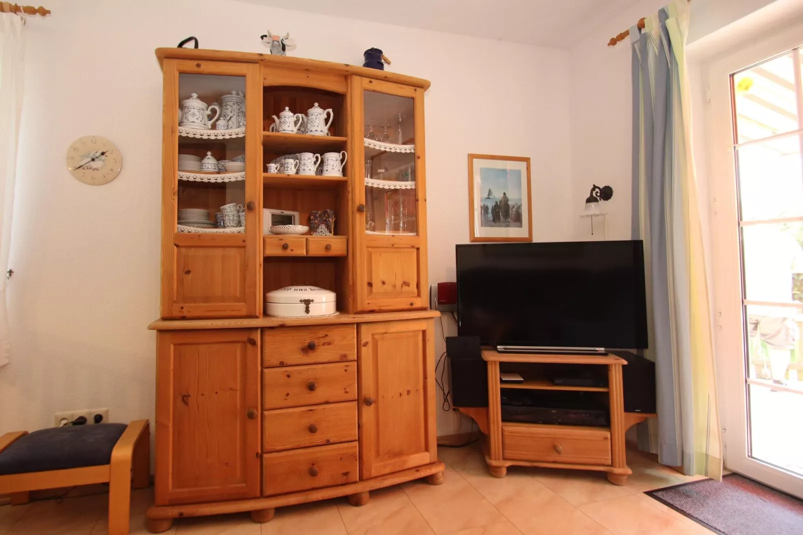 Doppelhaushälfte mit Sonnenterrasse in Neßmersiel-Living room