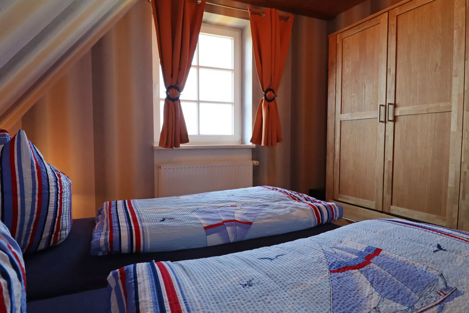 Ferienwohnung Wieck am Darß-Ferienwohnung Drews-Schlafzimmer