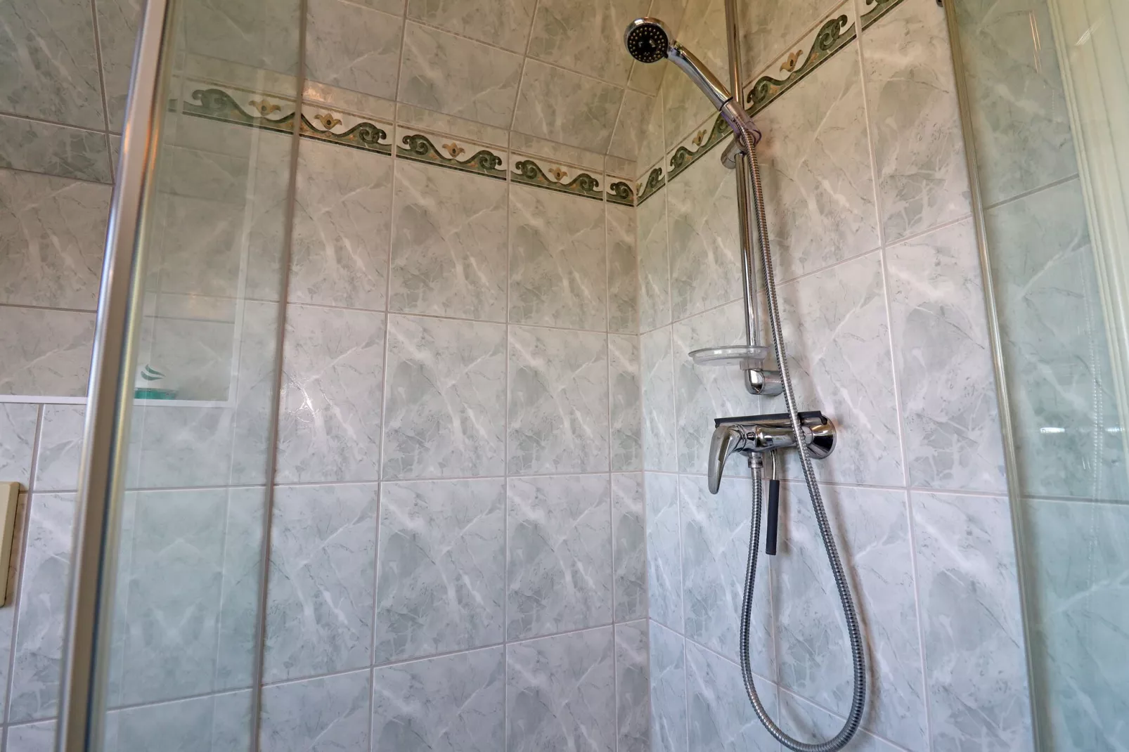 Ferienwohnung Wieck am Darß-Ferienwohnung Drews-Badezimmer