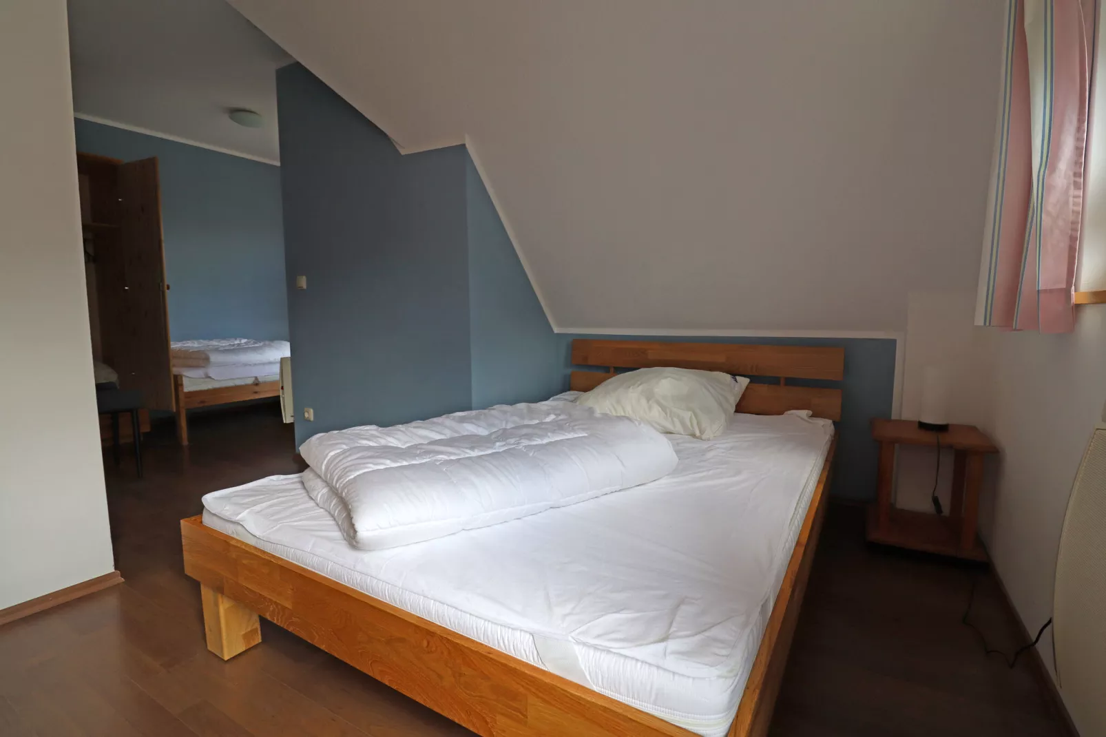 DHH Bernsteinhaus rechts-Bedroom