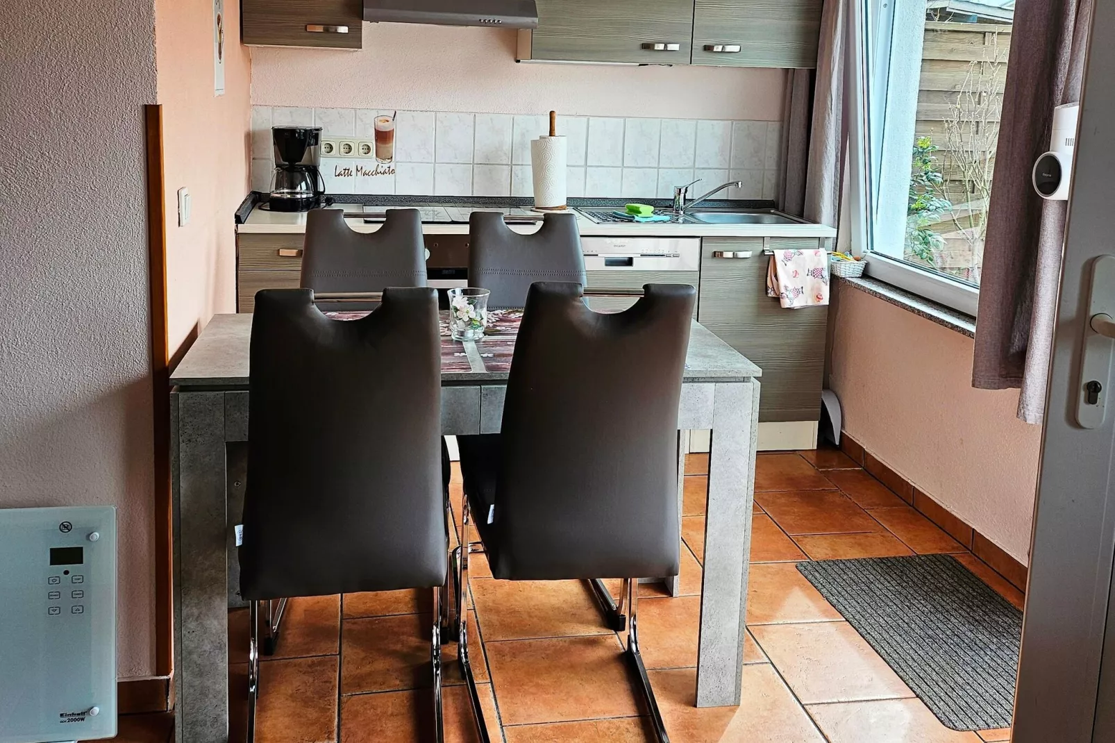 Ferienhaus in Zinnowitz-Esszimmer