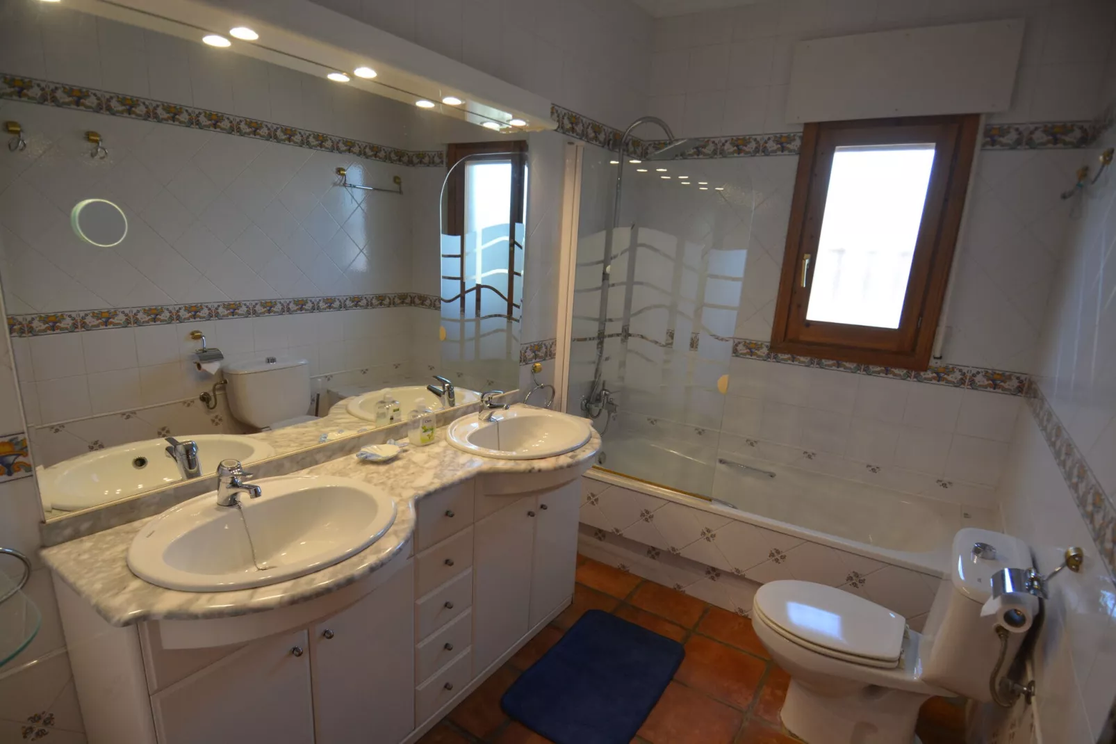 Villa Boya-Bathroom