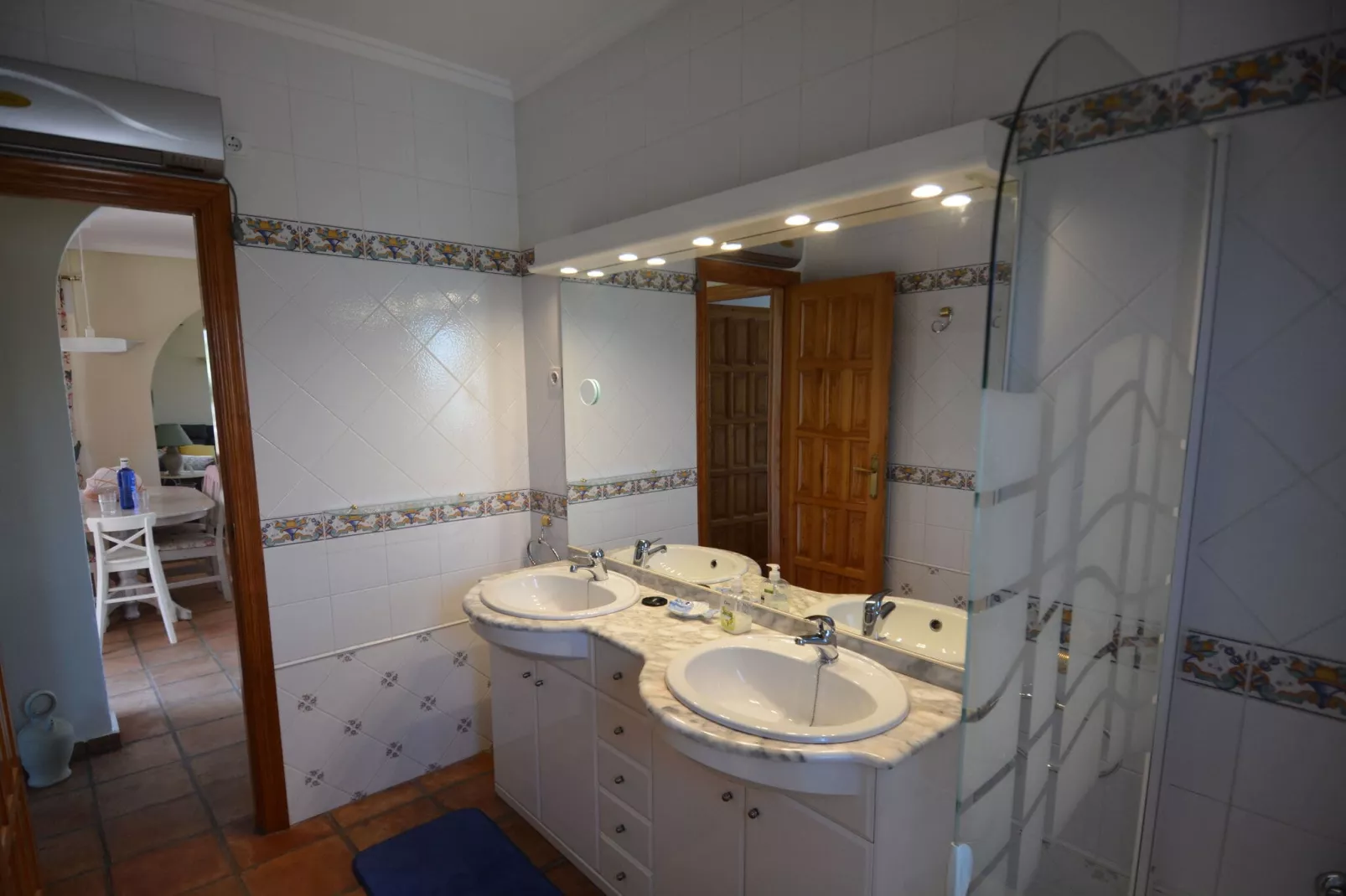 Villa Boya-Bathroom