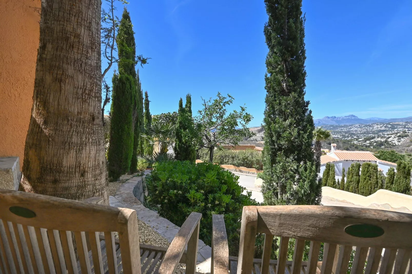 El Sueño-View summer