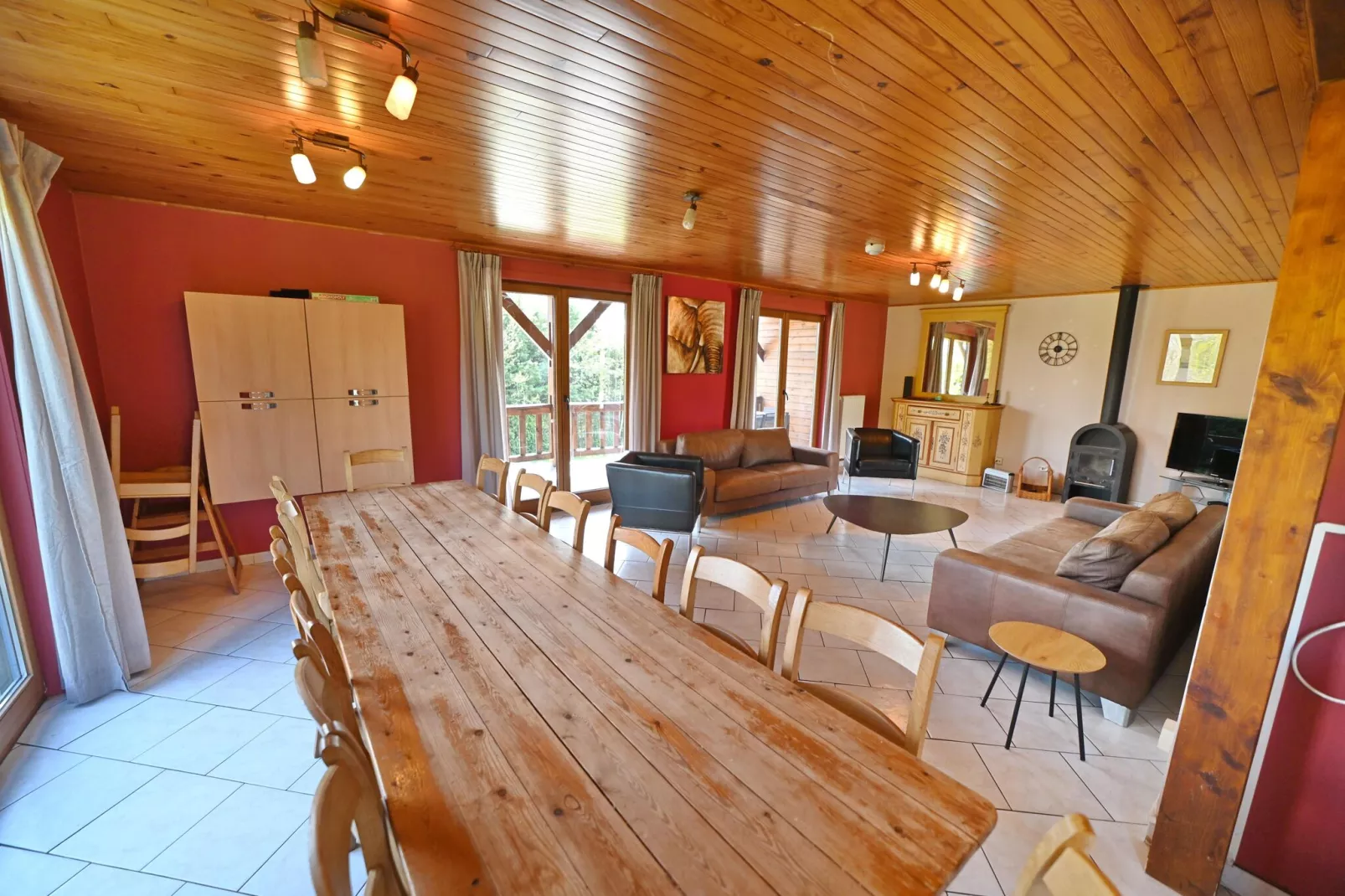 LE BERCAIL-Living room
