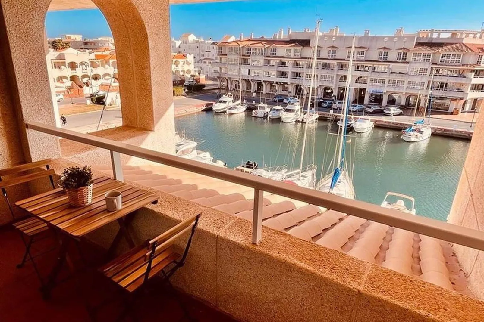 Puerto Deportivo 2-Vue d'été