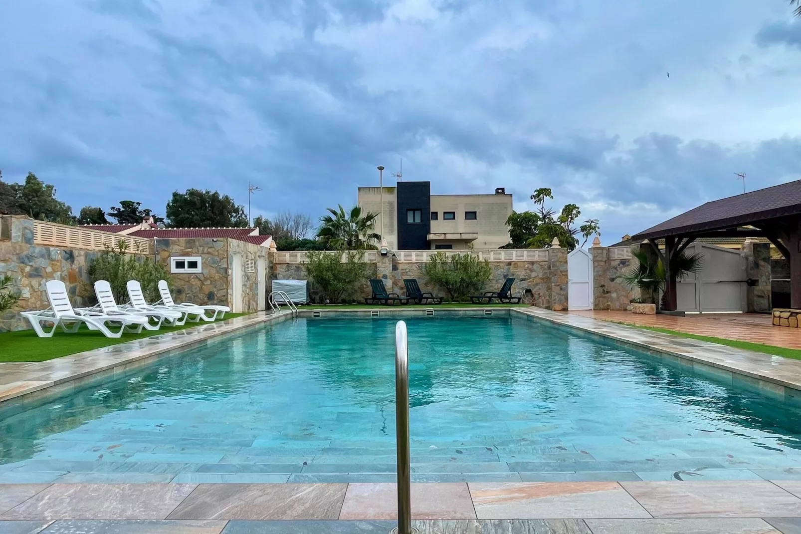 Villa Rio Tajo-Schwimmbad