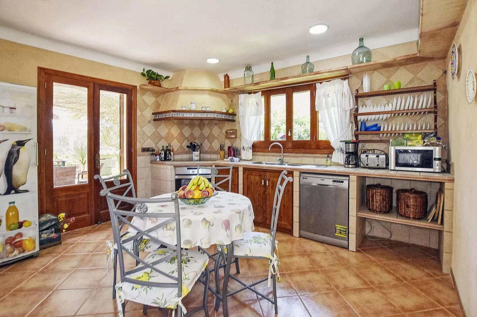 Gamundi-Kitchen