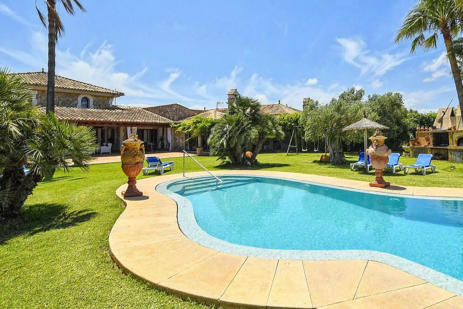 Gamundi-Pool