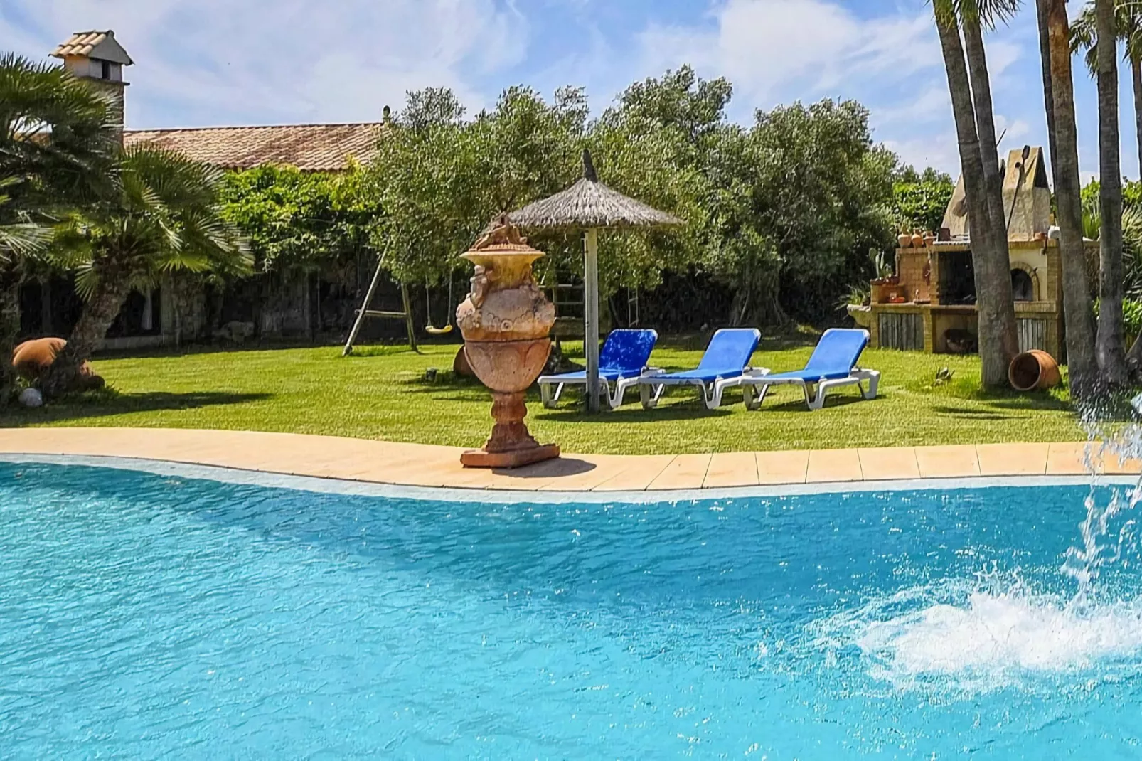 Gamundi-Pool