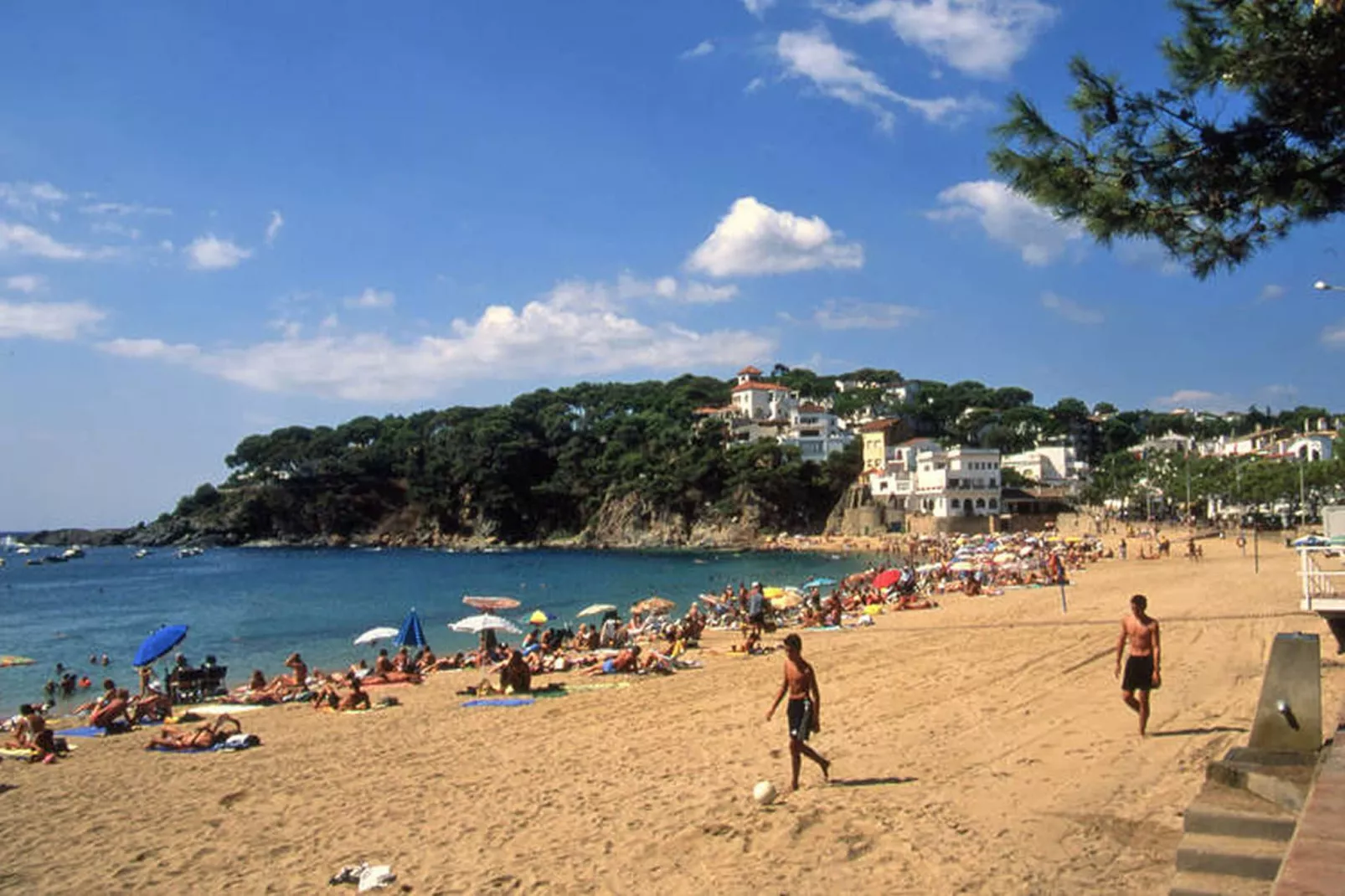 Can Vives-Areas summer 20km