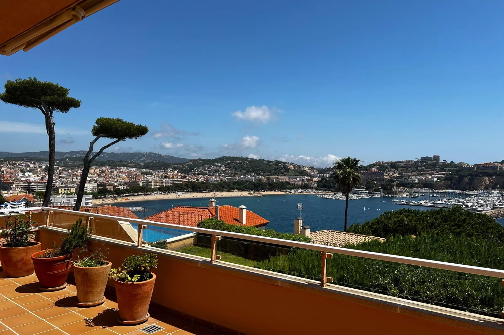Montecarlo-View summer