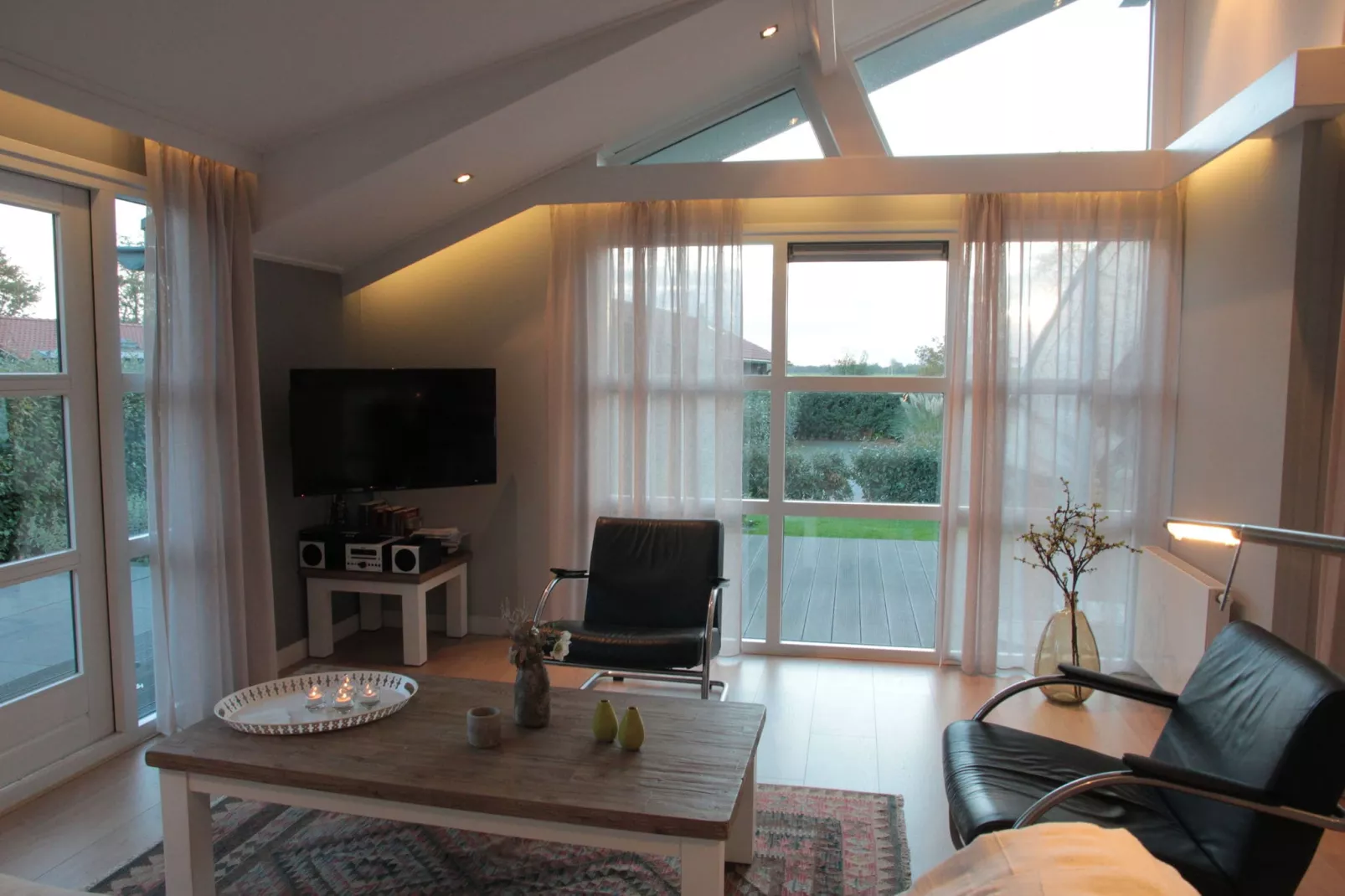 Dichtbij de Oosterschelde-Living room