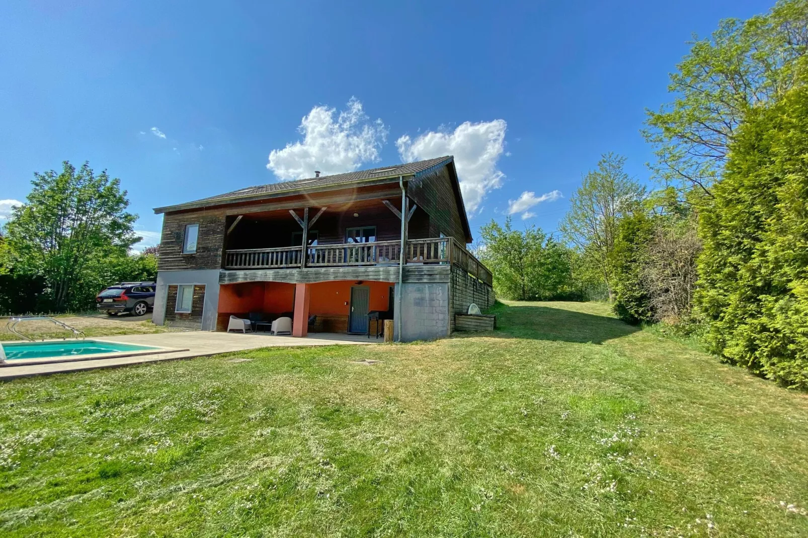 LE BERCAIL-Exterior summer