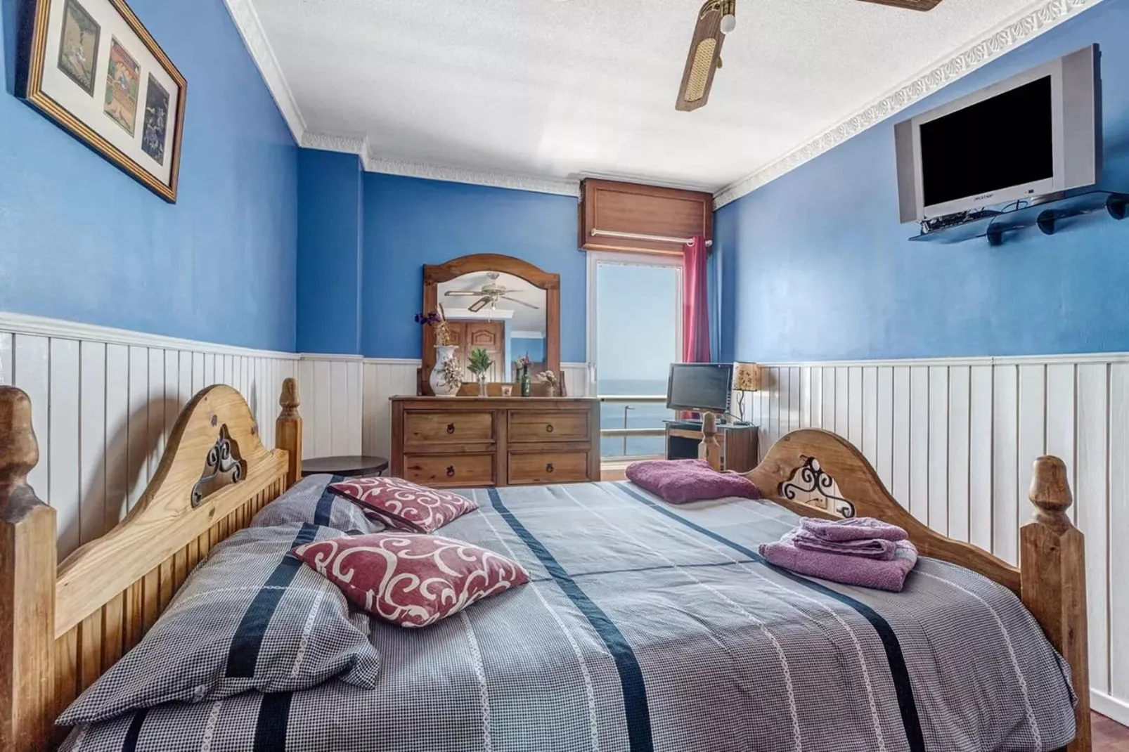 Radazul-Bedroom