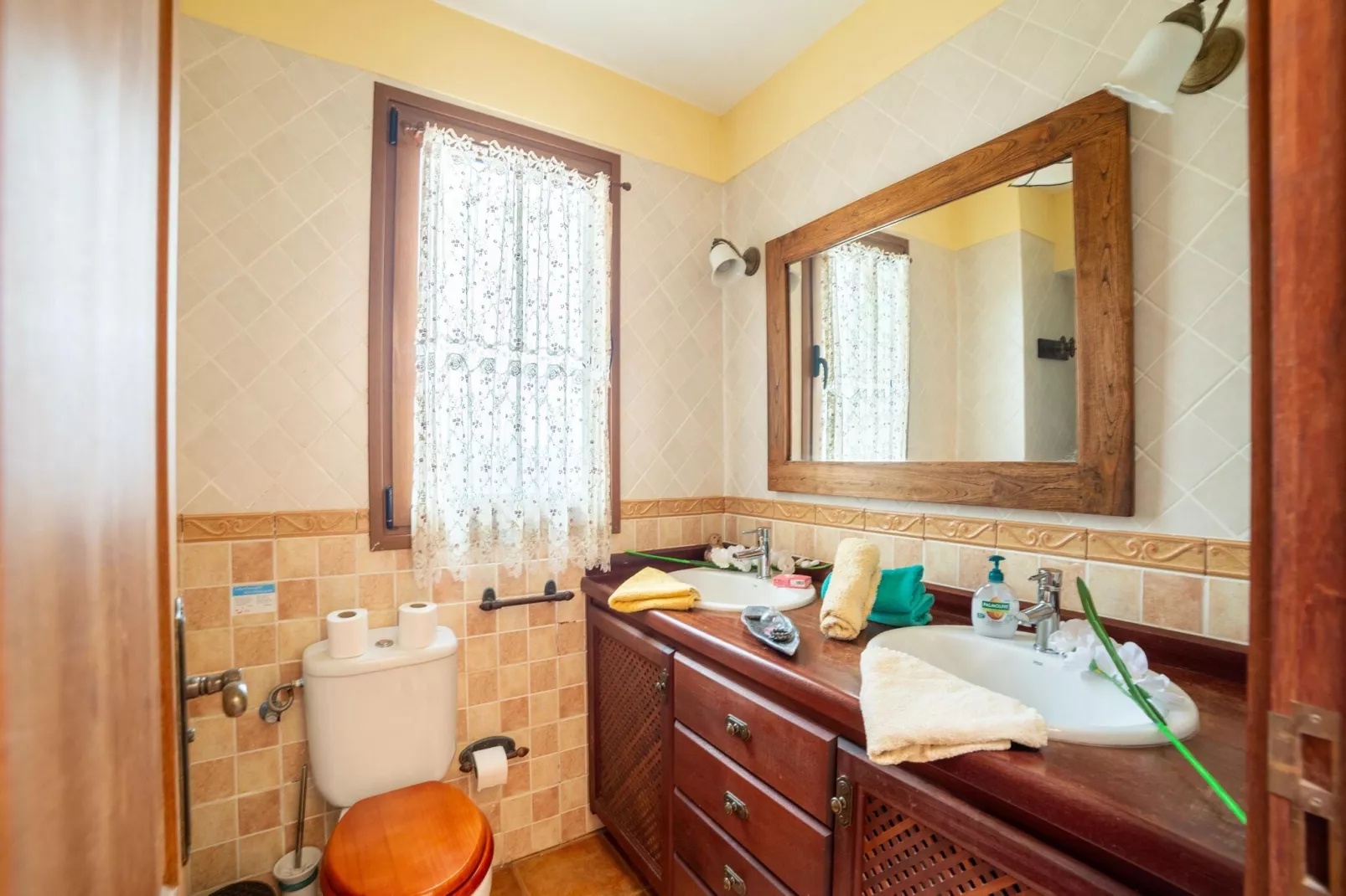 Las Salineras-Bathroom