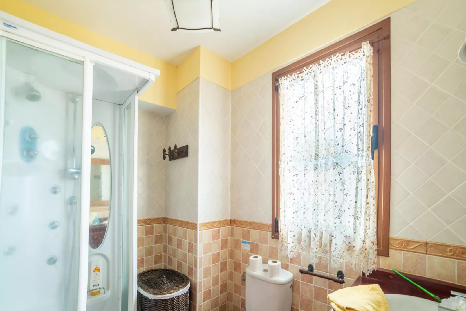 Las Salineras-Bathroom